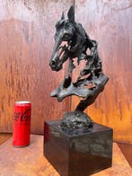 Gadi - sculptuur, Abstract modern paardenhoofd - 41 cm -