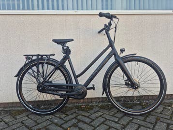 Batavus Dinsdag Exclusive – Framemaat 57 cm – Matzwart, Ophalen, 28 inch, Batavus, 56 cm of meer