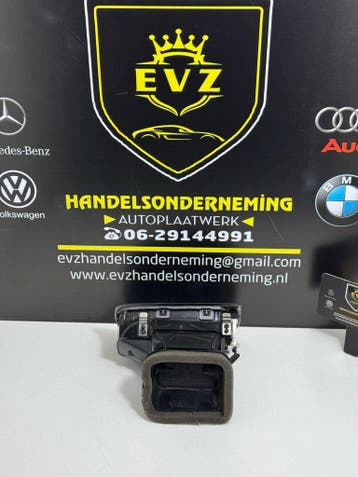 VW Polo Luchtrooster Dashboard rechts voor bj2015 6C0819704A, Auto-onderdelen, Gebruikt, Volkswagen