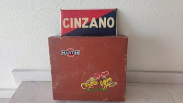 Plaque (2) - plaat Cinzano en mala Martini