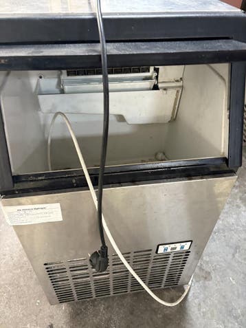 Arktic Ijsblokjes Machine Let op: meeneemprijs ivm kwaliteit, Ophalen of Verzenden, Nieuw in verpakking