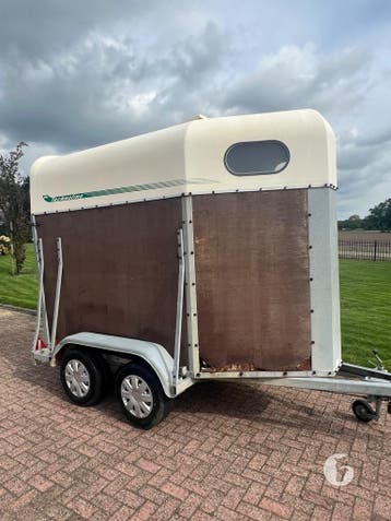 Leuke Atec 1,5 paards! Opknapper!, Ophalen, Zo goed als nieuw, Hout, 1½-paards trailer