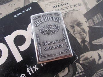 Zippo 2010 Jack Daniels Bourbon emblem - Zonder minimumprijs, Nieuw