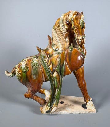 Oud Chinees, Tang-dynastie Terracotta paard - 35 cm