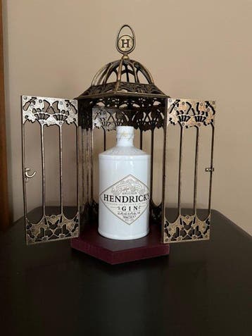 Hendrick’s gin - POS (reclameobject voor verkooppunt) -
