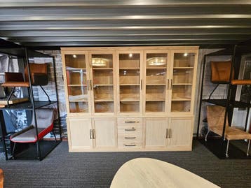 Vitrine boekenkast Trijntje | Massief eiken | L270cm H230cm, Huis en Inrichting, Kasten | Vitrinekasten, 200 cm of meer, Eikenhout