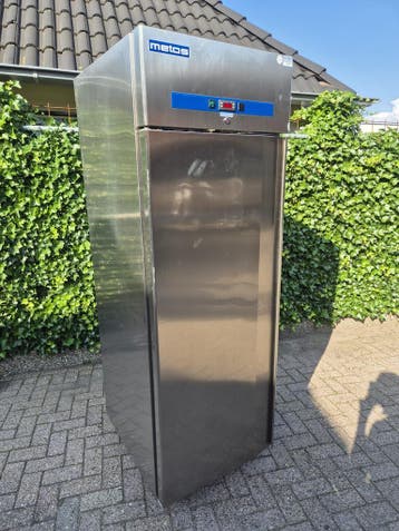 Koelkast METOS in veiling voor weinig, Gebruikt, Koelen en Vriezen