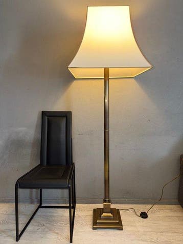 Herda - Kolom vloerlamp - Verguld brons - Lengte 168 cm