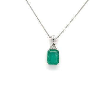 Ketting met hanger - 14 karaat Witgoud - 1.51ct. tw. Smaragd