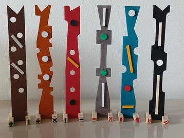 Jil Shon - Figuur - sculture (6) - Hout