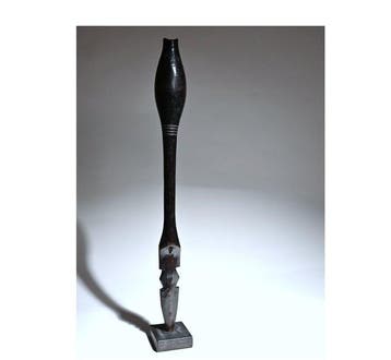 antique West African flute - - Etnisch houtblaasinstrument -