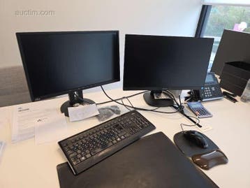 pc FUJITSU Celsius, Zakelijke goederen, Kantoor en Winkelinrichting | Kantoormeubilair en Inrichting, Nieuw in verpakking