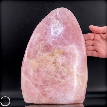 Natuurlijke rozenkwarts vrije vorm – harmonische roze tinten