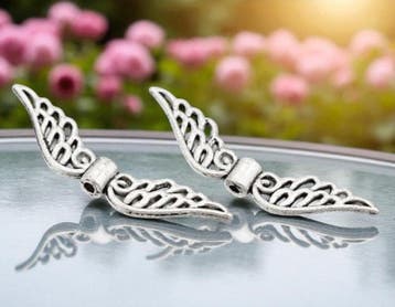 4 x Metalen engelenvleugeltje kraal – antiek zilverkleur.., Ophalen of Verzenden, Nieuw, Kraal