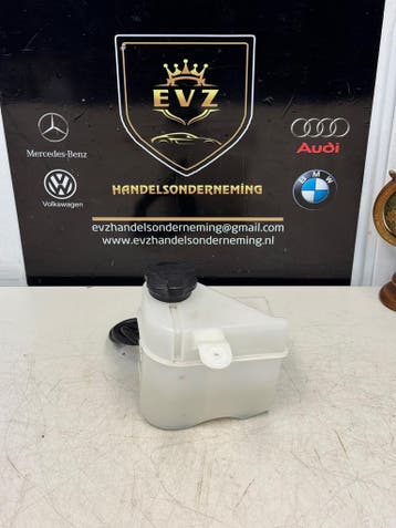 Expansievat Hyundai ix20 bj.2016 art.254301P000 2010/2019, Gebruikt, Hyundai