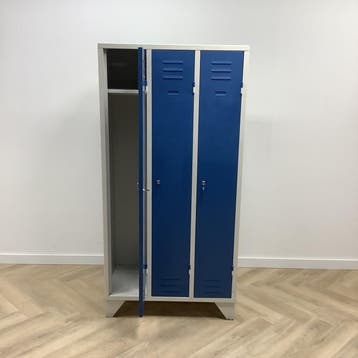 Garderobe/lockerkast 3 deurs, met hang en leg (hxbxd), Ophalen of Verzenden, Gebruikt