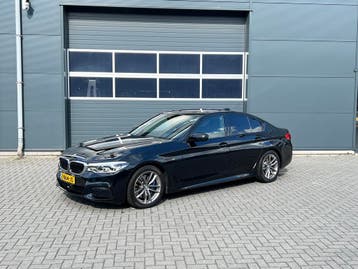 BMW 5-Serie 530i High Executive, Auto's, Dealer onderhouden, Gebruikt, Zwart, Leder