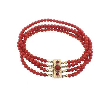 Antieke bloedkoraal kralen armband met gouden slot., Gebruikt, Ophalen of Verzenden, Met edelsteen, Goud