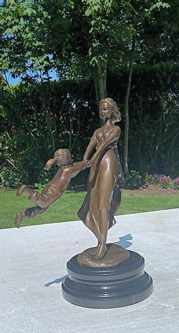 sculptuur, Bronzen Beeld Moederliefde - 29 cm - Brons