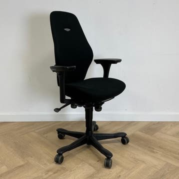 Kinnarps ergonomische bureaustoel , zwart, Gebruikt, Zwart, Ophalen of Verzenden, Bureaustoel