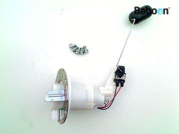 Benzinepomp Suzuki GSX S 125 2017-2019 (GSXS125), Verzenden, Gebruikt