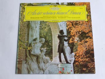 An der schönen blauen Donau - Herbert von Karajan (LP) 13901, Ophalen of Verzenden, Zo goed als nieuw