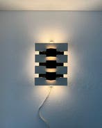 Anvia Almelo - J.J.M. Hoogervorst - Wandlamp - Model 7092 -
