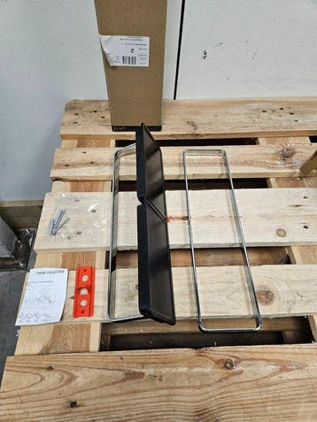 Geesa Frame Handdoekrek met planchet 42cm Zwart / Chroom, Ophalen of Verzenden, Nieuw, Chroom, Bad