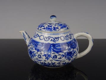 Theepot - Porselein - Kangxi 1662-1722, Antiek en Kunst