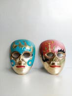 Mask (2) - Italië - 1960-1970 - Vintage carnavalmaskers
