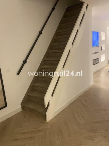 Woningruil - Weidekamp 38 - 5 kamers en Utrecht, Huizen en Kamers, Utrecht