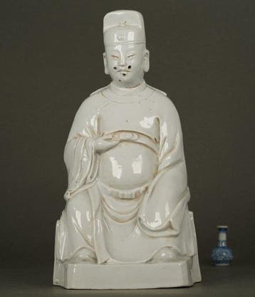 Large Wenchang Wang wearing a long Gawn with Dragon Robe -