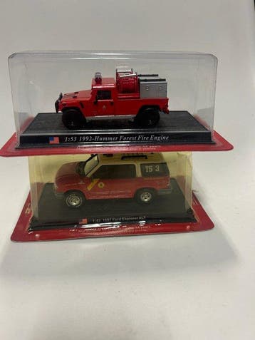 Sconosciuto 1:43 - Model vrachtwagen (2) - Ford Explorer XLT, Nieuw