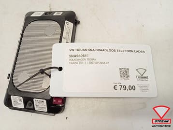 VW Tiguan 5NA Draadloos Telefoon Lader 5NA980611, Ophalen, Gebruikt, Volkswagen