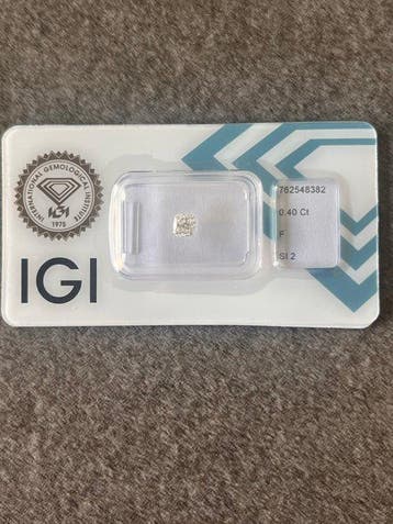 1 pcs Diamant (Natuurlijk) - 0.40 ct - Cushion - F - SI2 -, Nieuw
