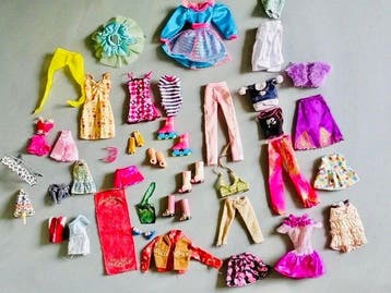 barbie en MGA Bratz - Speelgoed vintage modepoppen kleding &