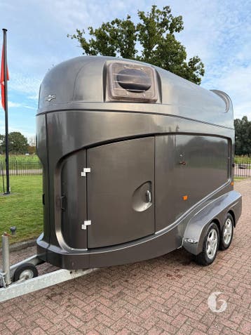 Degelijke Humbaur 2 paards! Aluminium bodem!, Ophalen, Zo goed als nieuw, Aluminium, 2-paards trailer