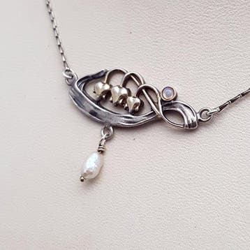 Zilver, Art Nouveau, Lelietjes v. Dalen, Opaal - Halsketting