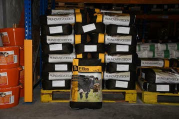 KOEIEN, KALVEREN EN VLEESVEEBROK kwaliteitsvoer voor rundvee, Dieren en Toebehoren, Runderen