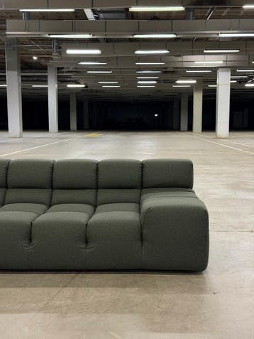 BB Italia Tufty Time | Army | Wol | NIEUWSTAAT + GARANTIE, 250 tot 300 cm, Ophalen of Verzenden, Zo goed als nieuw, Bank Hoekbank Bankstel Bankje Loungebank Banken Chaise Lounge 