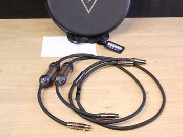 Shunyata Research Sigma V1 high end audio interconnects XLR, Ophalen of Verzenden, Gebruikt, Overige kabels