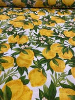 300 x 280 cm !!Vrolijk en kleurrijk stof in Siciliaanse, Antiek en Kunst
