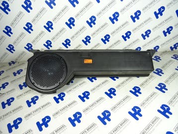 Subwoofer A 251 820 0002 o.a: R-klasse w251, Ophalen of Verzenden, Gebruikt, Mercedes-Benz