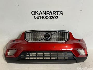 Volvo XC40 Voorbumper 31449359, Ophalen, Gebruikt, Voor, Bumper