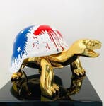 Van Apple - The American Dream - The Golden Peace Turtle