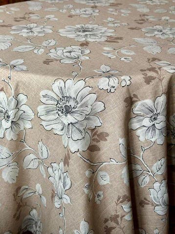 Tafellaken met bloemenprint in natuurlijke tinten voor brede