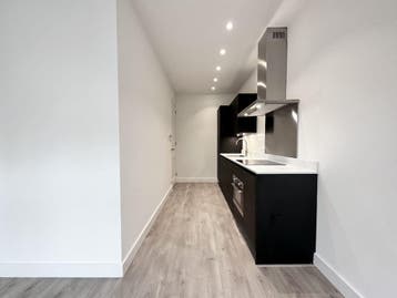 Te huur: Appartement Ceintuurbaan in Amsterdam, Noord-Holland, Appartement, Amsterdam