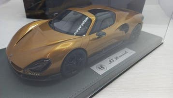 BBR 1:18 - Modelauto - Alfa Romeo 33 Stradale - (cod.O28), Nieuw