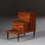 Bibliotheektrapje in mahonie ca 1830 met 2 compartimenten e, Ophalen of Verzenden