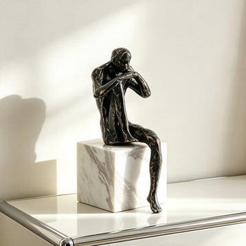 sculptuur, The Resting Thinker — Rodin-Style Resin